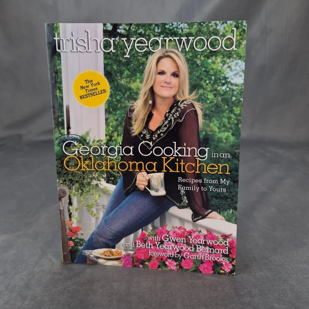 Georgia Cooking in an Oklahoma Kitchen Recipes from My Family to Your Softcover